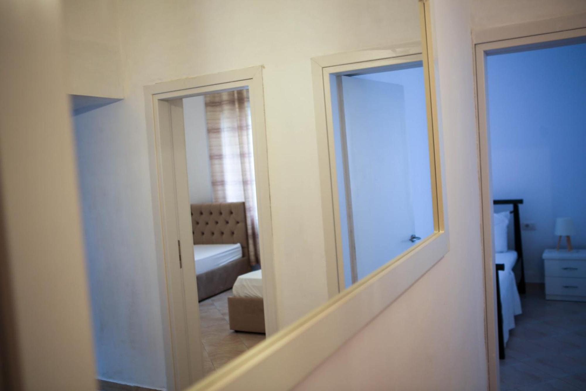 Apartment Jani Sarandë エクステリア 写真